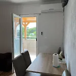 Mia Apartment Drage