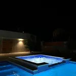 Mia Apartment *