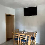 Mia Apartment Drage
