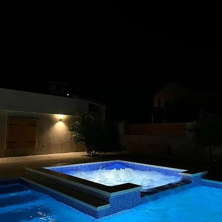 Mia Apartament *