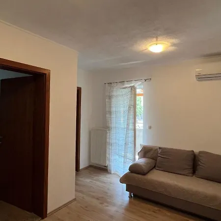 Mia Apartment