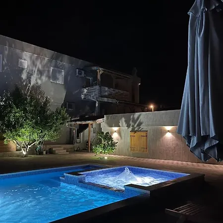 Mia Apartment Drage