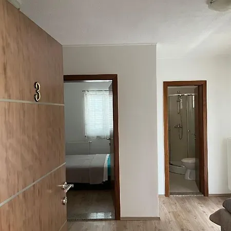 アパート Mia ドラゲ