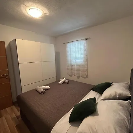 Mia Apartment Drage